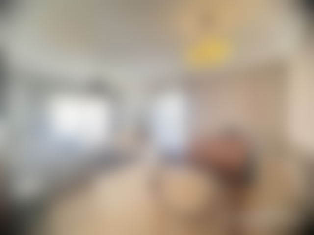 شقة مفروشة بترّاس مشمس للكراء في المعاريف الدار البيضاء — الدار البيضاء