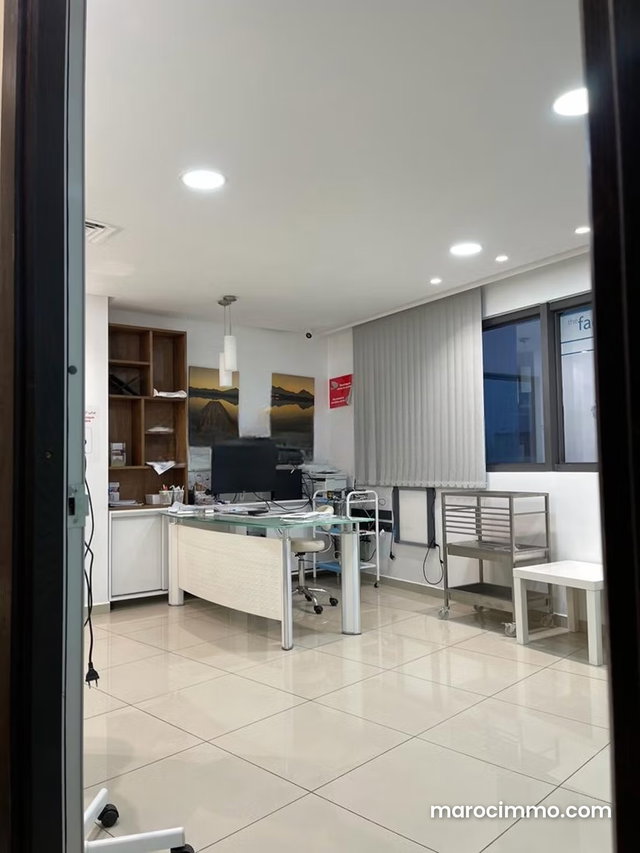 Bel appartement à vendre à Les Hôpitaux. 1 chambre. Meublé. — 3