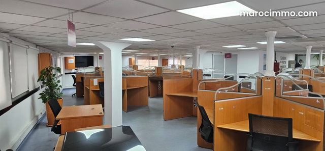 Villa usage bureau 1600 m² excellent emplacement — 5