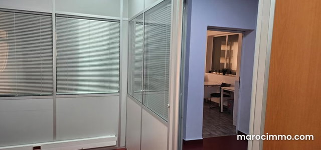 Villa usage bureau 1600 m² excellent emplacement — 4