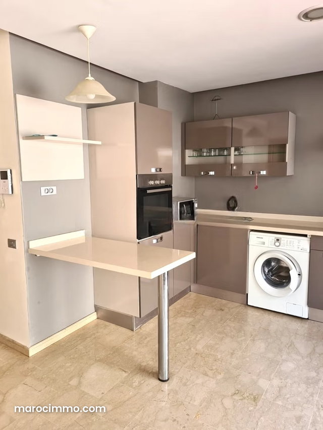 Studio de 64m2 au quartier les princesses — 2
