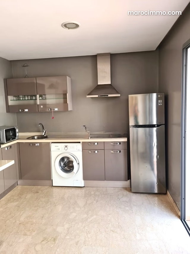 Studio de 64m2 au quartier les princesses — 4