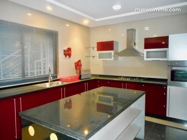 À louer: Charmante villa de 500 m² à Ain Diab — 4