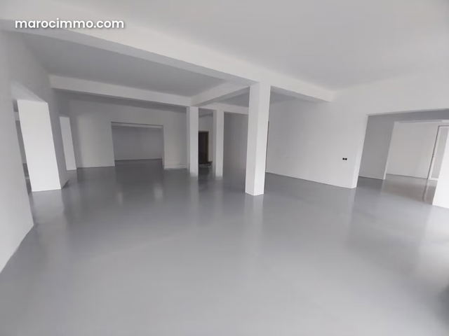 New Office 185 M² For Rent On The Oasis — Casablanca