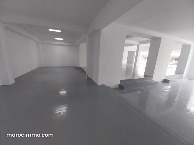 New Office 185 M² For Rent On The Oasis — 4
