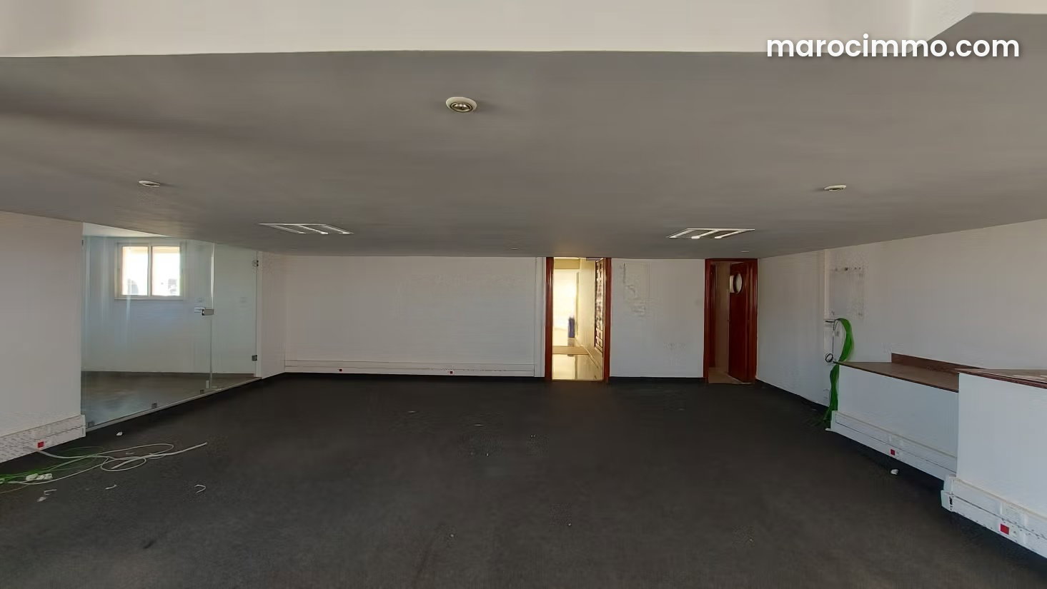 Office with terrace for rent in Sidi Maarouf, Casablanca — Casablanca
