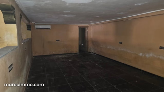 Local commercial à Vendre de 193.0 m² à Casablanca, Maarif Extension — 2