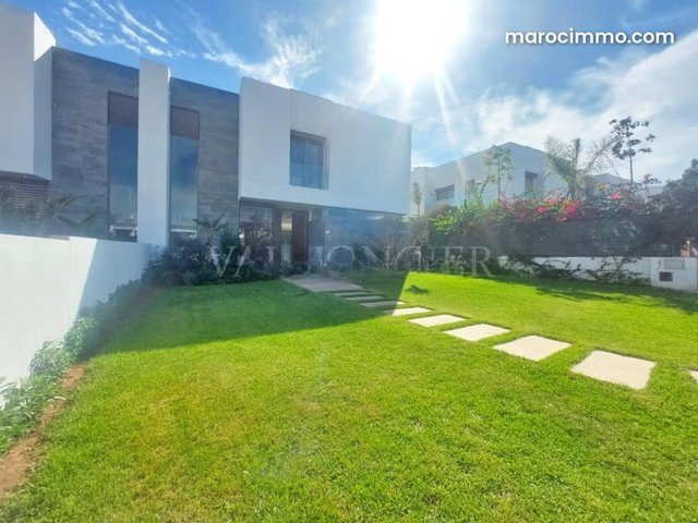 Location villa moderne 4chambres avec piscine à Bouskoura Ville verte — 2