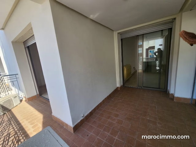 Appartement bien ensoleillé plein Racine à vendre — 3