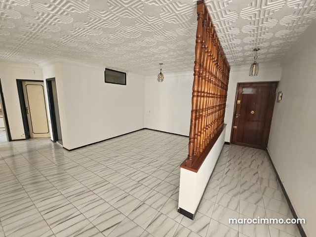 Bureau f4 en location à Sahat Oumam — 3