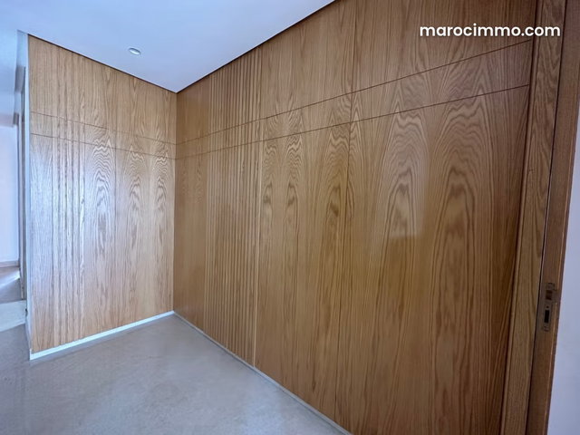 Très bel appartement en location à Ferme Bretonne Hay Arraha. 4 pièces confortables. Ascenseur et garage — 4