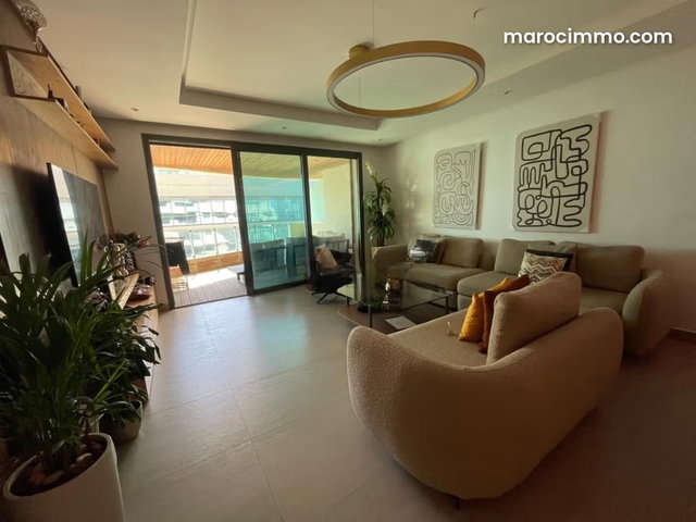 Appartement en location à Casablanca Marina. Surface de 130 m². Meublé — 4