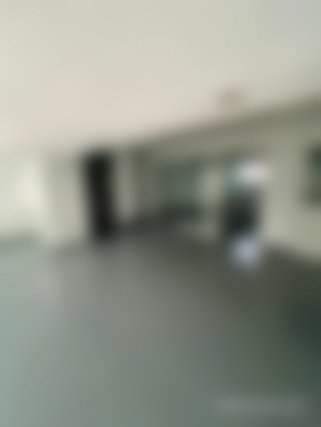 Local commercial 140 m² à louer Lusitania Casablanca — 2