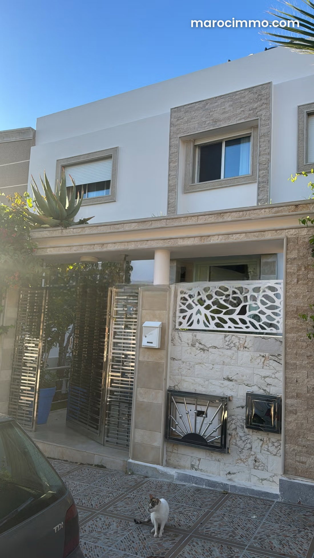 330 m² Villa with Pool and Garden in Ziatene, Tangier — Tangier