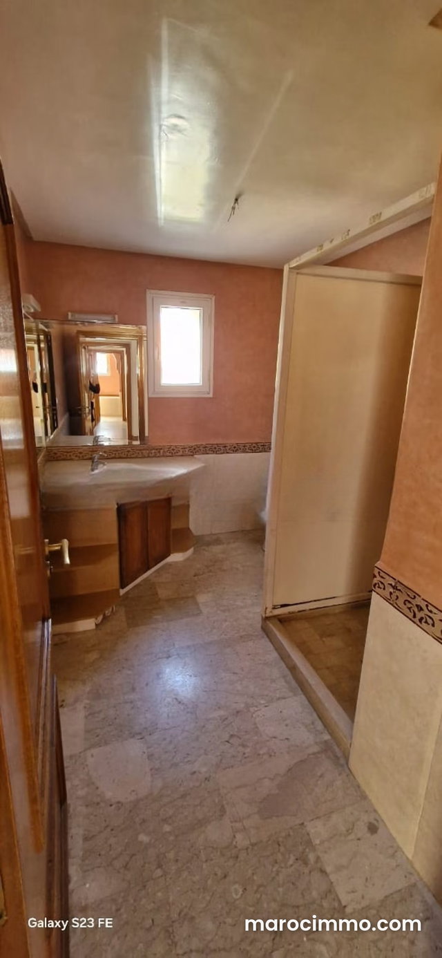 Villa en location longue durée meublée — 4