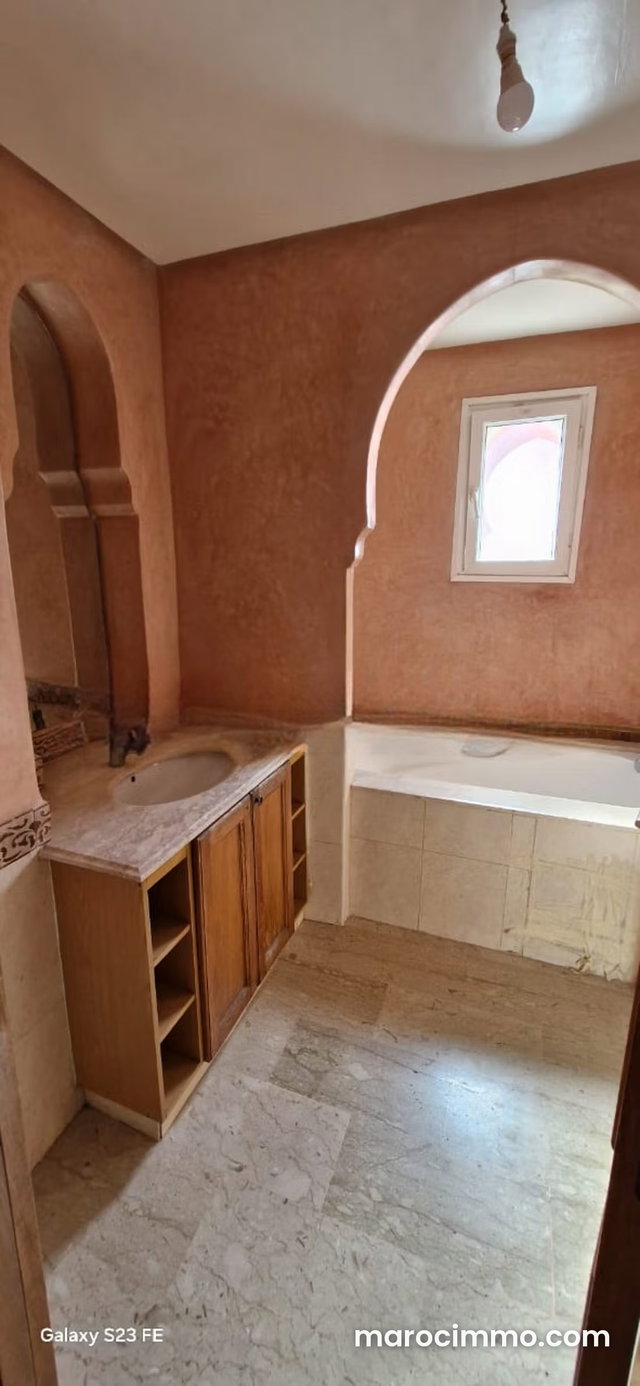 Villa en location longue durée meublée — 5