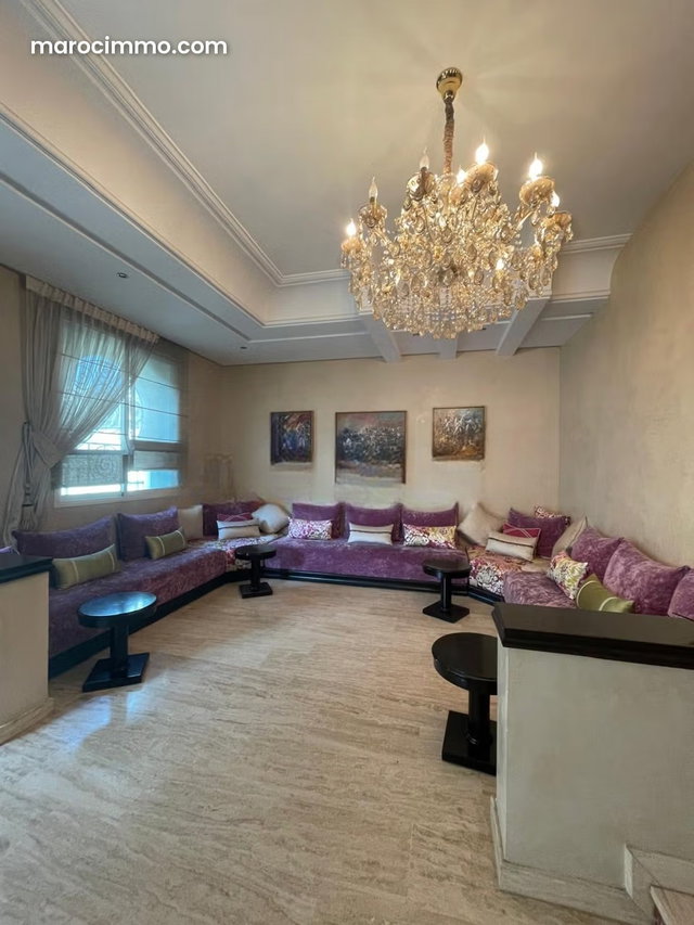 Villa à Vendre de 315.0 m² à Casablanca, Sidi Maarouf — 5