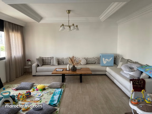 Appartement à Vendre de 234.0 m² à Casablanca, Plateau — 5