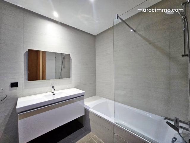 Location magnifique appartement 3chambres meublé moderne à Anfa, Casablanca — 4