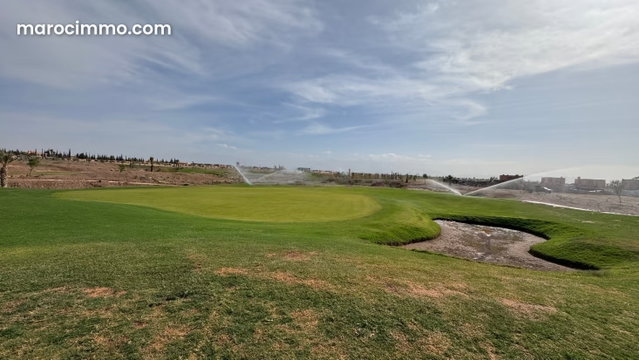 Terrain front golf à akenza Marrakech route de Tahanaout — 2
