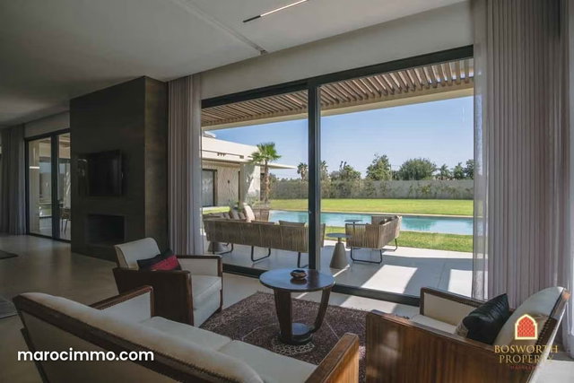 Amazing Ourika rd luxury villa for sale marrakech — 3