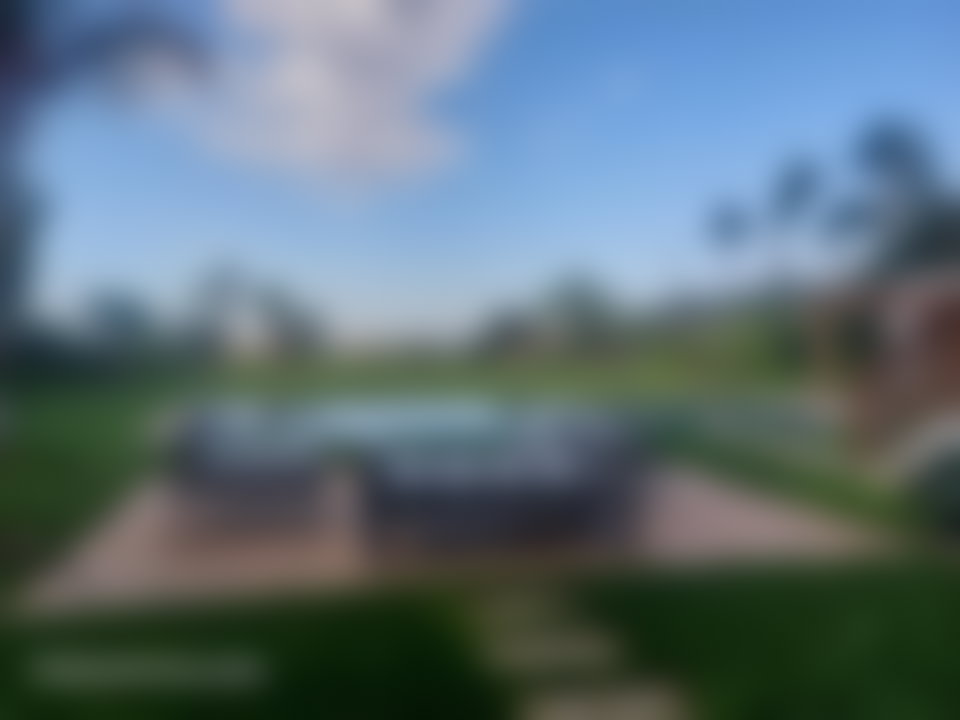 Villa 1090 m², 5 suites avec piscine, Ville Verte Bouskoura