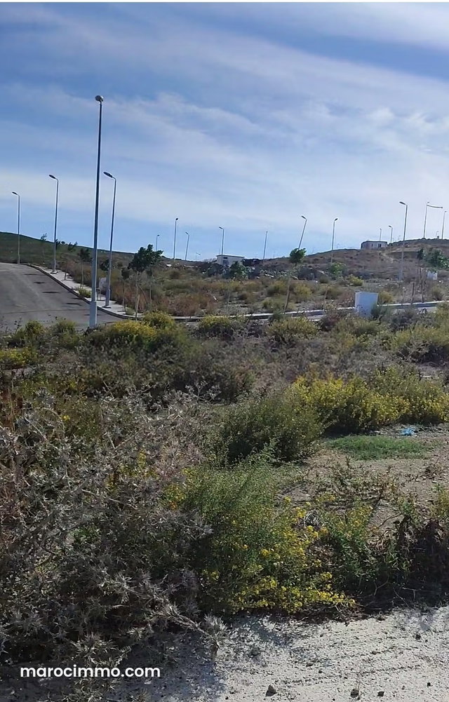 Terrain titré à la vente à Tanja Balia R3. Surface totale 116 m² — 2