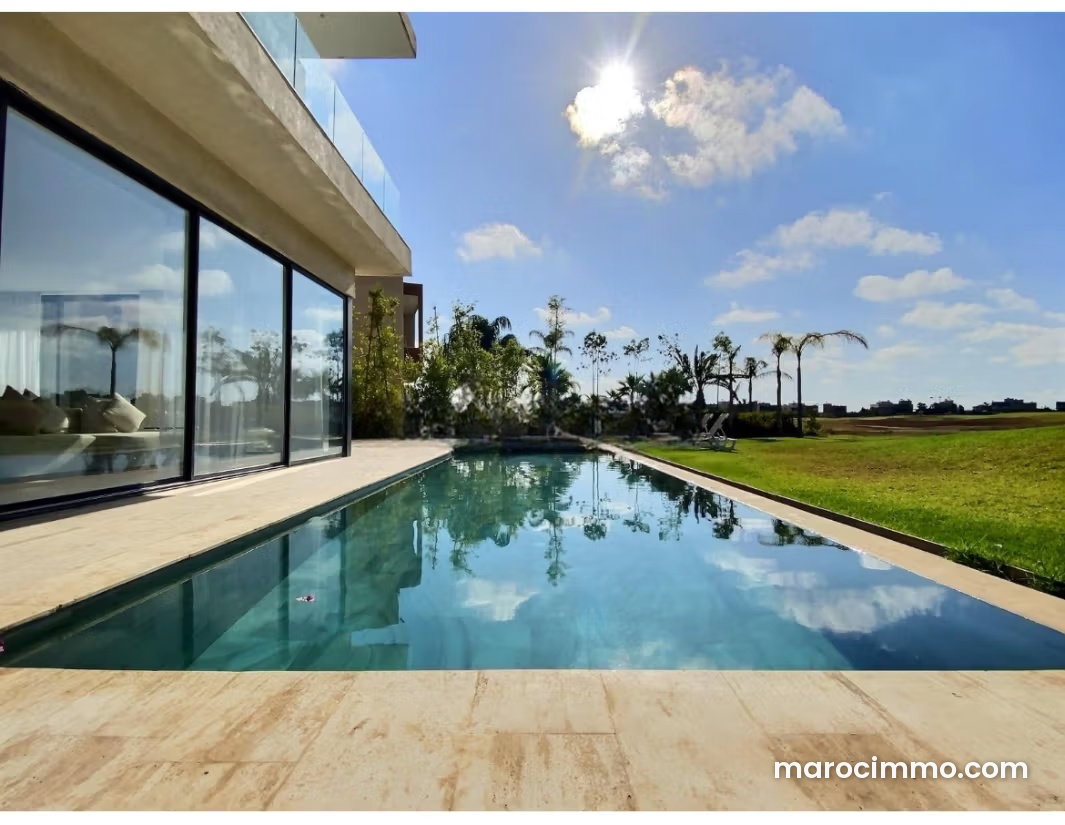 604 m² Villa with Mountain Views and Swimming Pool, Tahanaout Road — Marrakesh