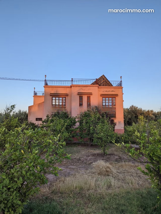 Ferme Exceptionnelle à Marrakech Avec VNA — 2