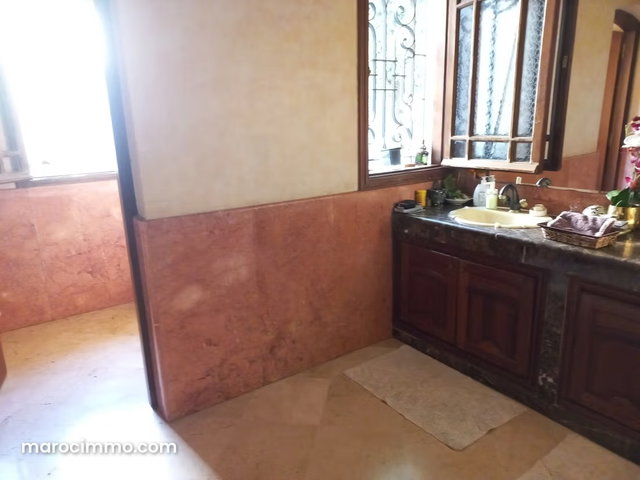 Somptueuse villa à vendre à Californie Ecole Americaine au calme. 6 chambres. Cheminée, piscine — 5