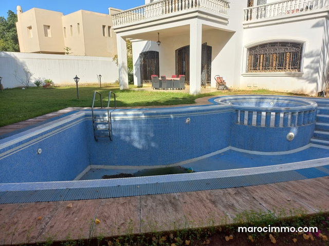 Somptueuse villa à vendre à Californie Ecole Americaine au calme. 6 chambres. Cheminée, piscine — 2