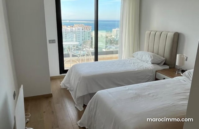 Appartement a louer a tanger vue mer avec terrasse — 3
