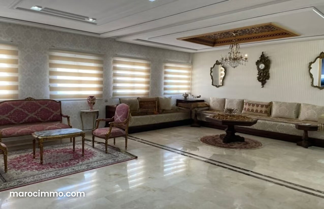 Spacious 240 m² Apartment for Rent in Tangier's Administrative District — Tangier