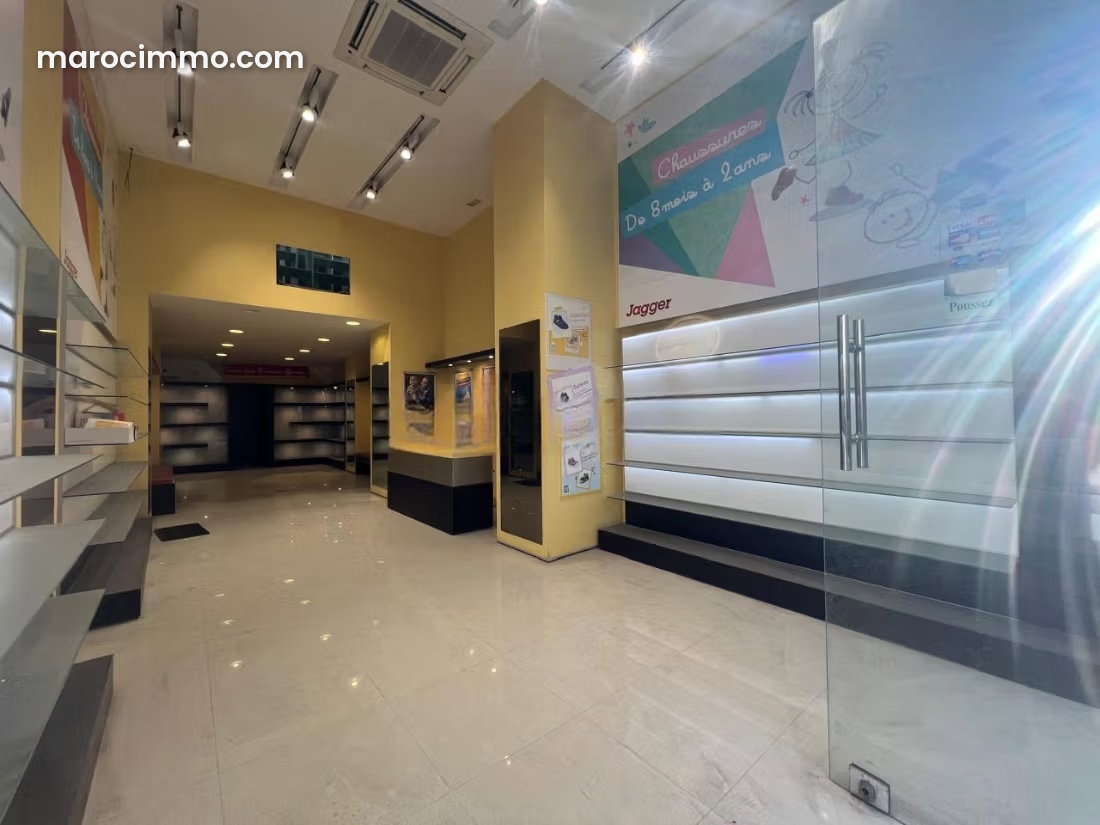 32 sqm Commercial Premises for Rent, Racine, Casablanca — Casablanca