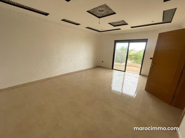 Villa de 400m2 a louer Neuve a iligh — 5