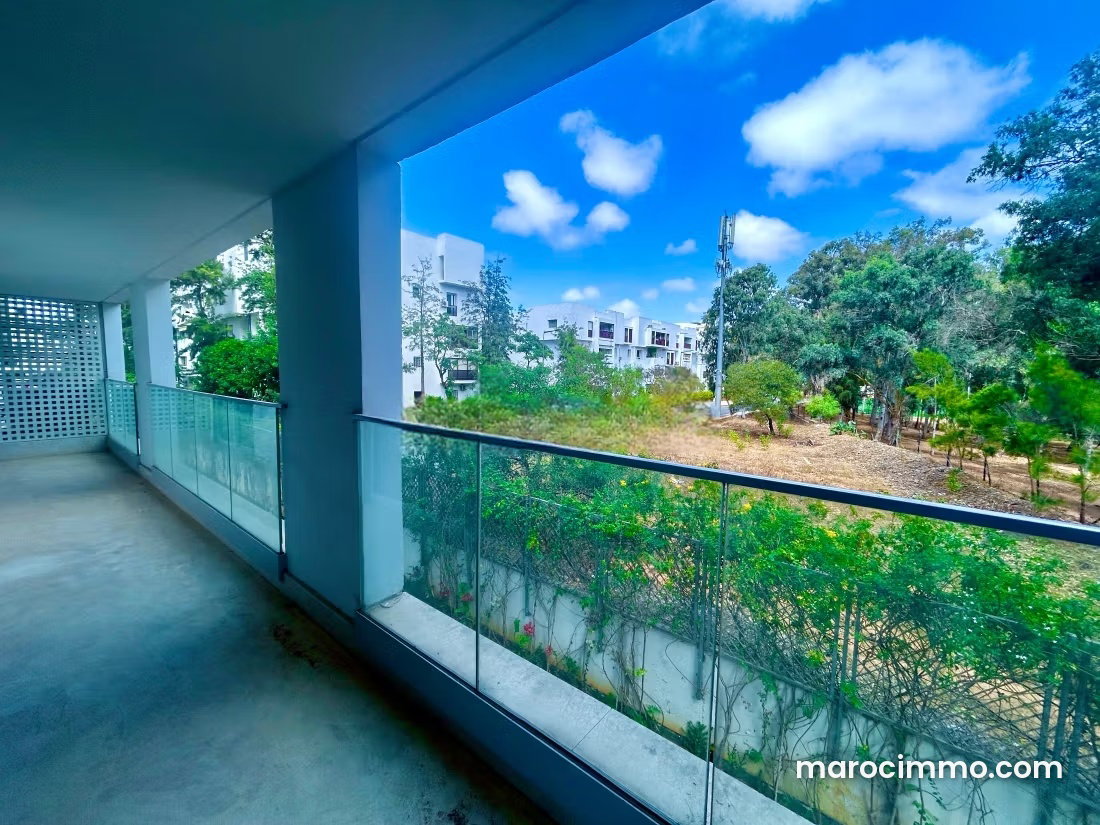 260 m² Apartment with 3 Bedrooms for Sale in Upper Agdal, Rabat — Rabat