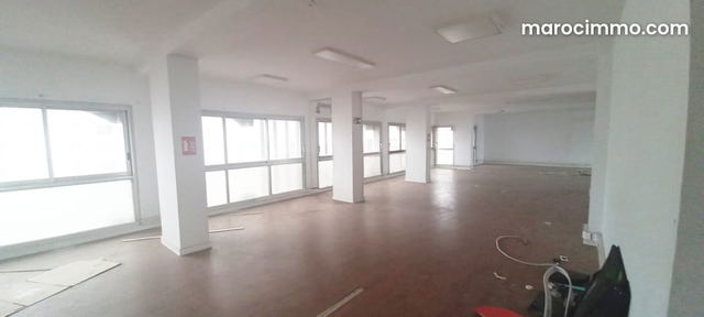 Bureau à Louer de 240.0 m² à Casablanca, Fonciere — Casablanca