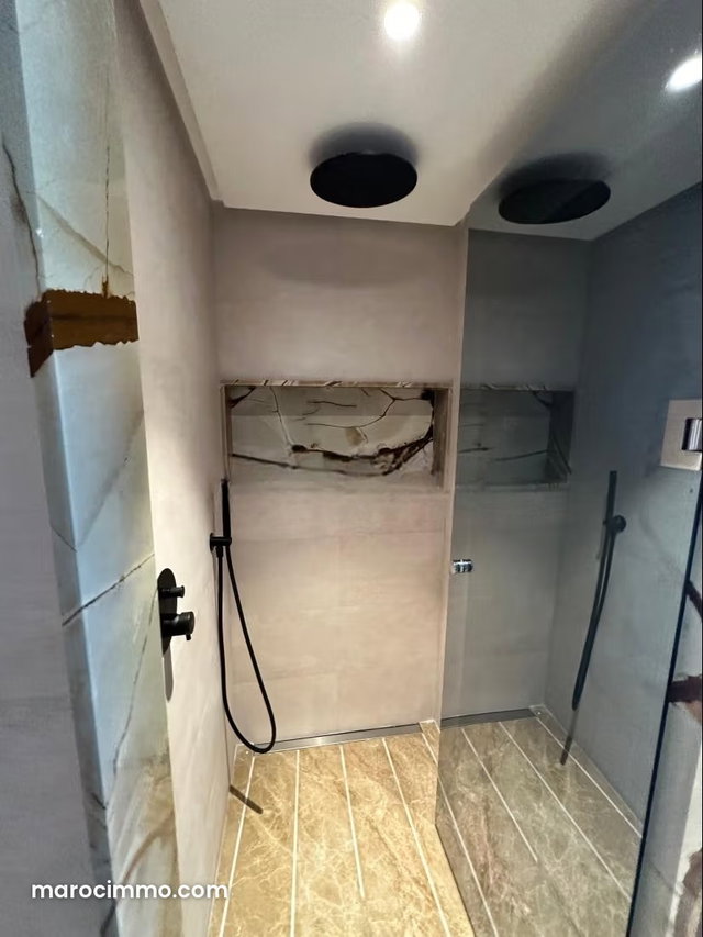 Appartement luxueux en location LD — 2