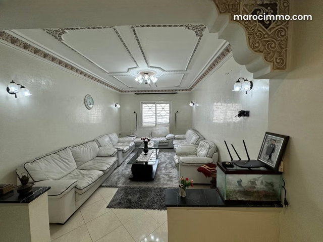 Villa à Vendre de 195.0 m² à Casablanca, Nassim — 2
