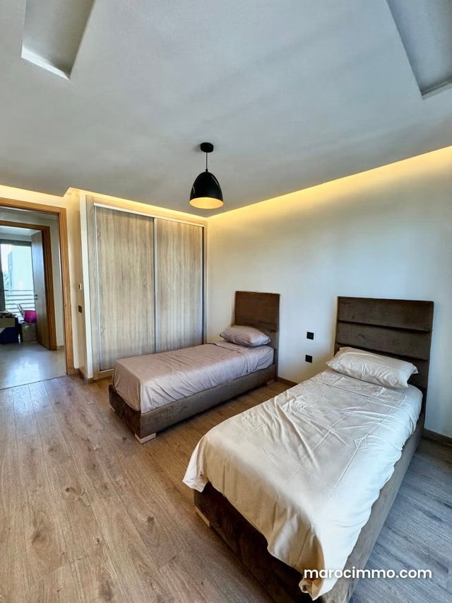 Appartement à Louer de 112.0 m² à Casablanca, Oasis — 4