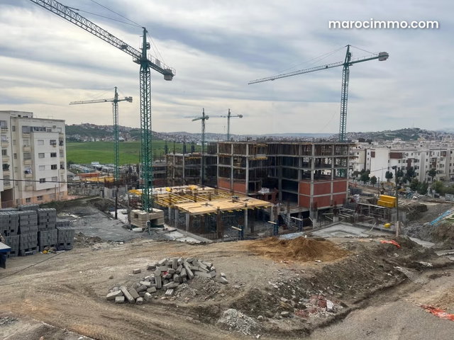 Appartement à vendre de 144m² à Tanja Balia — 2