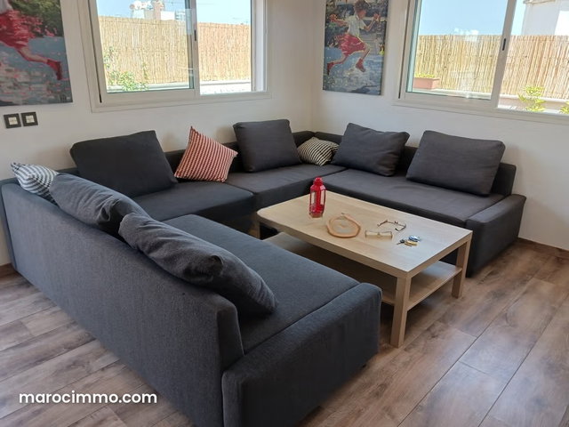 Meublé Moderne avec Terrasse de 45m² — 5