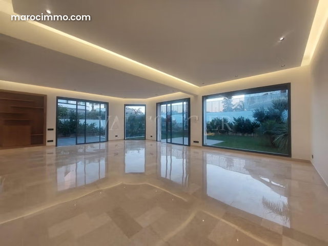 Beautiful empty villa for rent 420m2 with California pool, Casablanca — 4