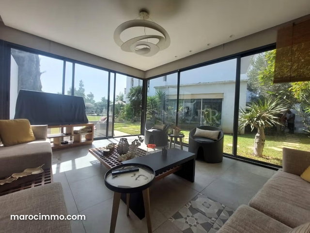 Vente villa 780m2 moderne 4chambres avec piscine, Bouskoura — 4