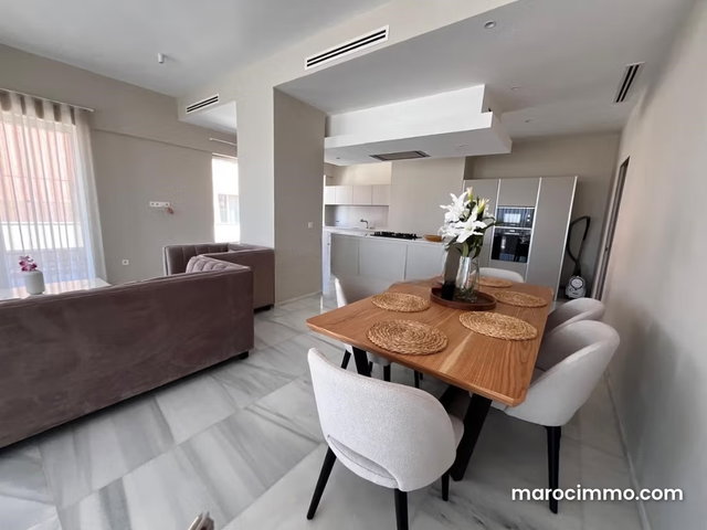 Magnifique Triplex a malabata hills — 2