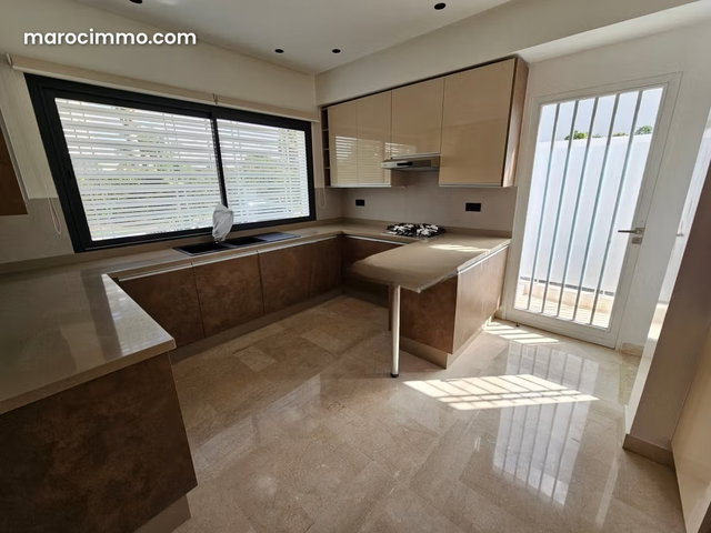 Belle villa 4 chambres refaite a neuf – piscine — 5