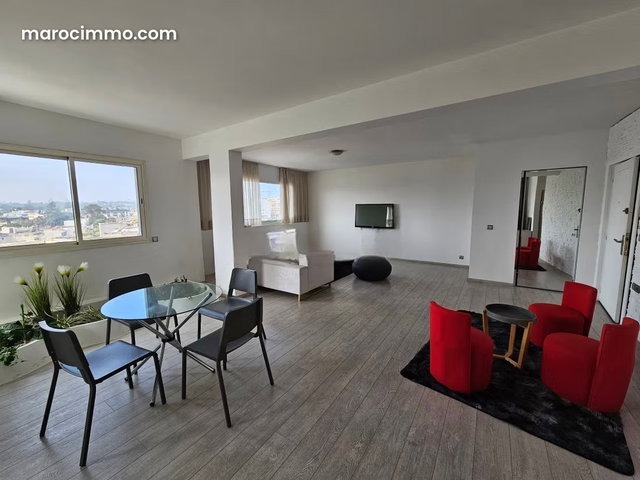 Large T3 Loft Furnished for 110m² – 2 Bedrooms — 2