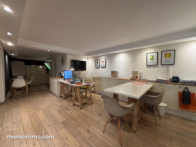 120 m² Office Space for Rent in Bourgogne — 5