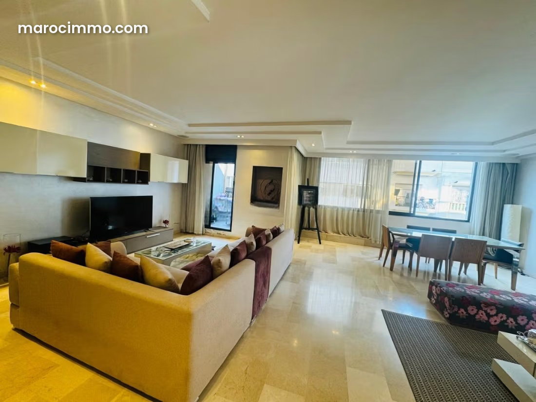 202 sqm Apartment, Golden Triangle, Casablanca, 3 Bedrooms — Casablanca
