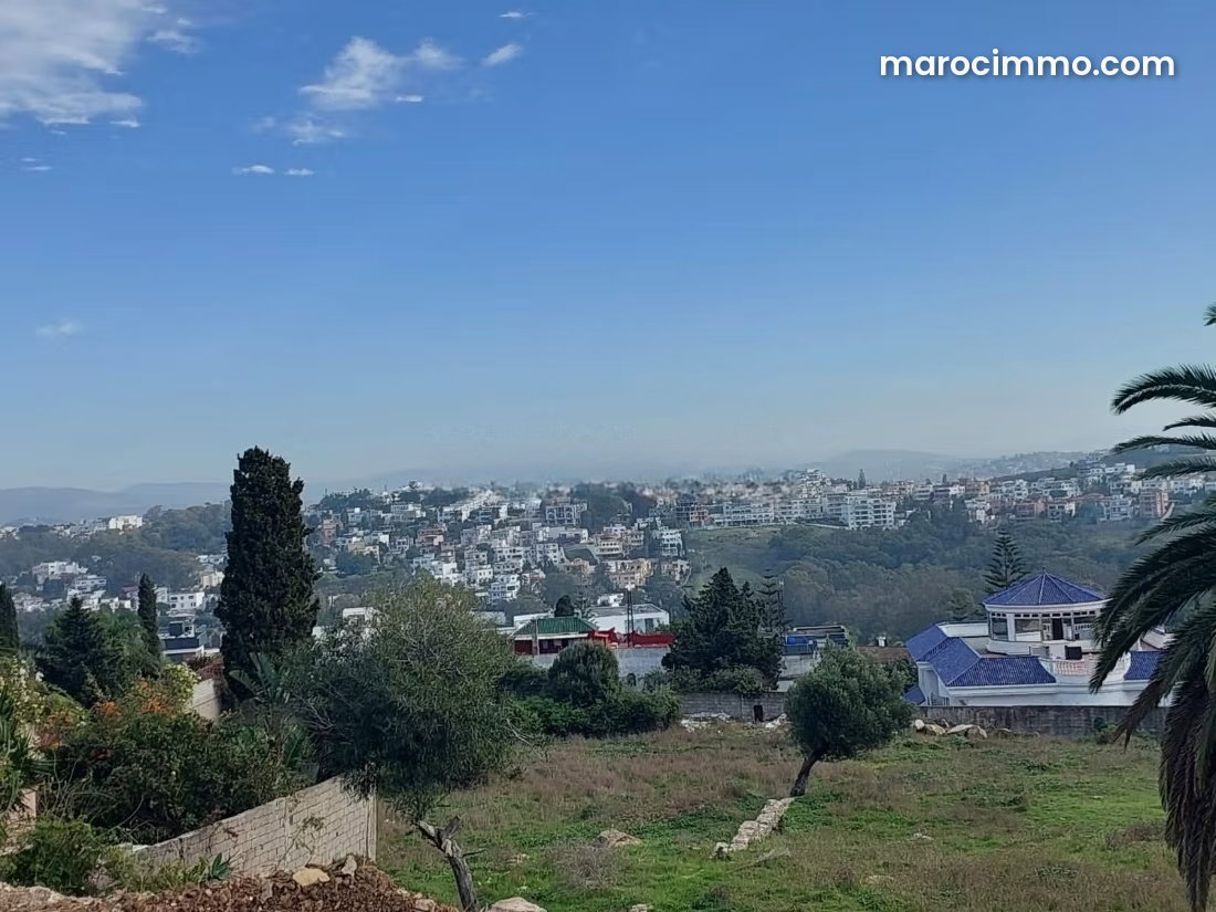 فيلا فاخرة للبيع بحي جبل الكبير طنجة — طنجة
